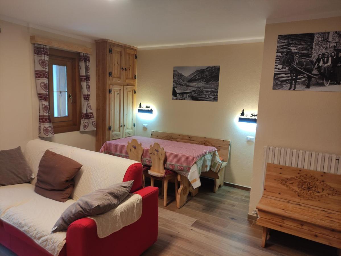 Appartamenti La Romantica Livigno Exterior photo