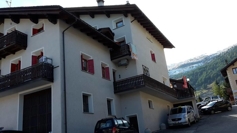 Appartamenti La Romantica Livigno Exterior photo